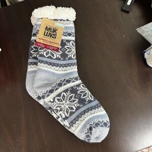 NWT Muk Luks Womens Cabin Socks Size 6-10 Sherpa Lined Non Slip‎ Grip Blue